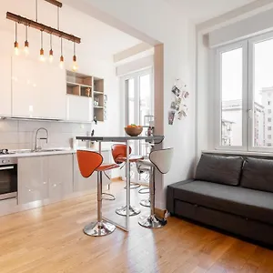  Apartamento Doni Quiet And Comfortable With Balcony